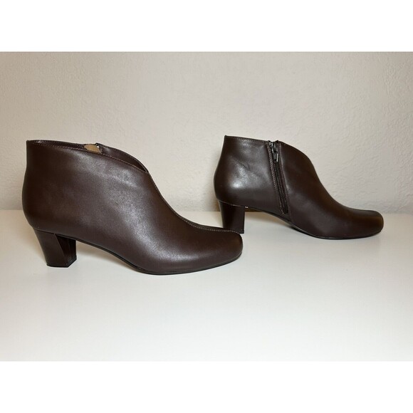 David Tate Fame Chocolate Brown Leather Ankle Booties Women's SIZE 8.5 Narrow‎ - Picture 3 of 8